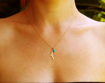 Seagull necklace, gold bird necklace, tiny pendant, bird necklace, turquoise necklace, turquoise jewelry, delicate necklace, charm neckla