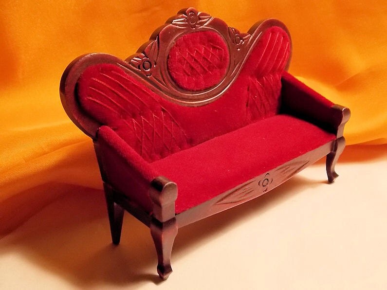 dollhouse victorian sofa