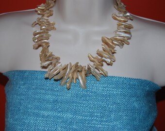 Natural Ivory Mother of Peal Statement Necklace Natural Ivory Shell Necklace Chunky Wedding Bridal Jewelry Bridesmaids Necklace