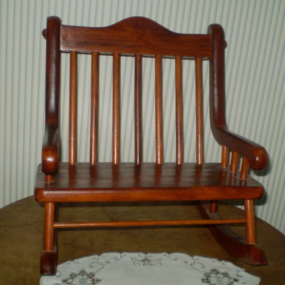 small rocking chair for teddy bear