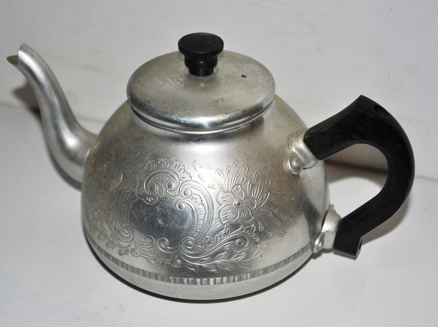 Swan Brand The Carlton Aluminum Coffee or Tea Kettle Made in