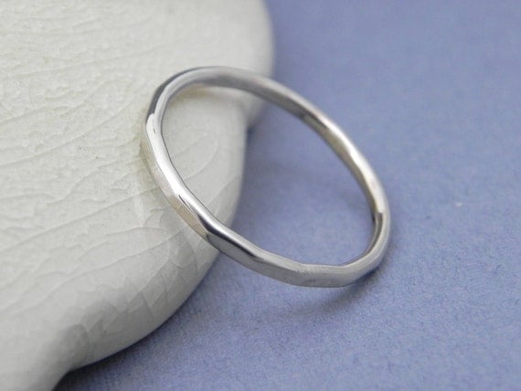 Thin White Gold Wedding Band - Hammered Solid Gold Handmade Ring