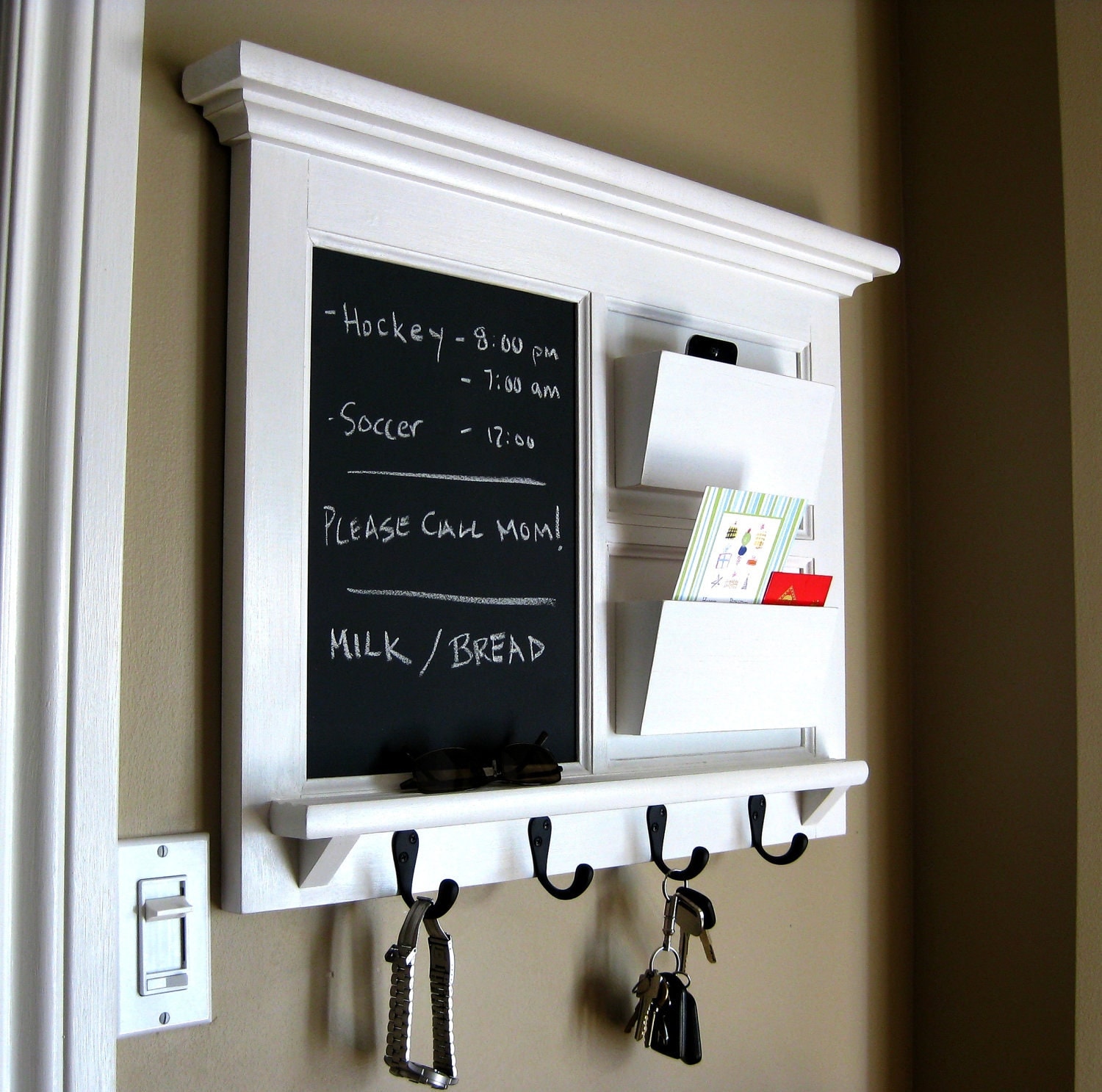 4 Slot Wall Mail Organizer