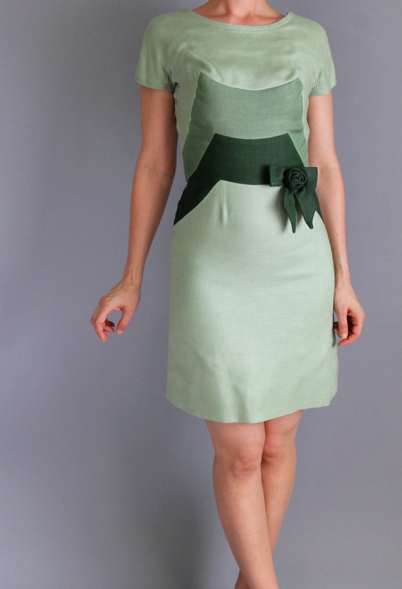 1960s Sage Green Ombre Wiggle Dress. Cocktail Party by gogovintage