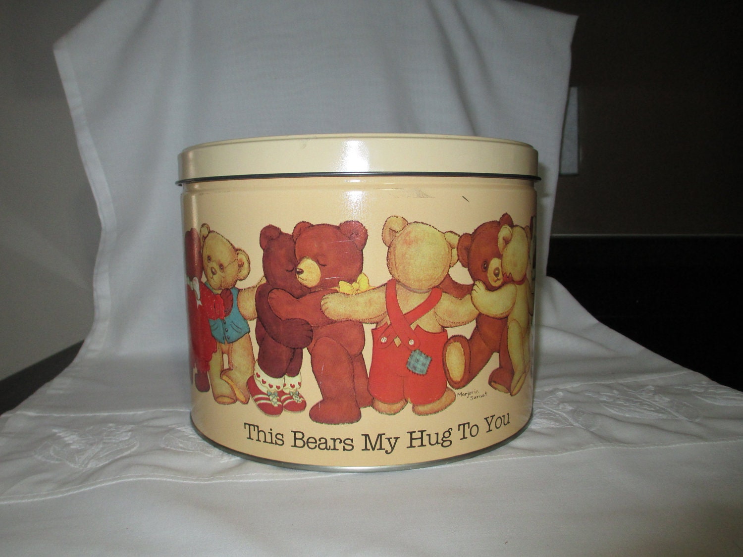 teddy bear in a tin