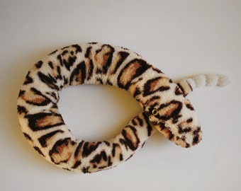 snake stuffy