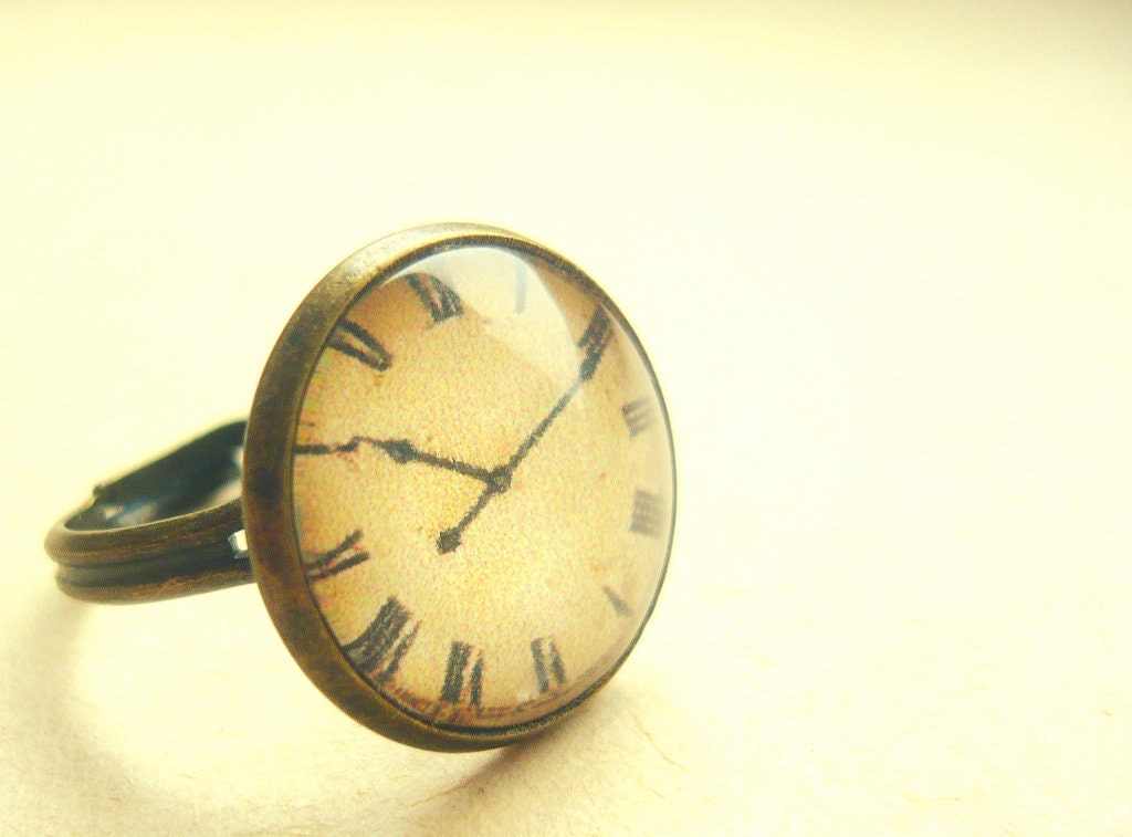 Retro Vintage Classy Clock Ring Free Shipping by kellyatlarge