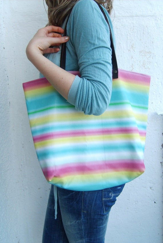 SALE Beach bag Vegan leather bag Summer bag in pink by allbyFEDI