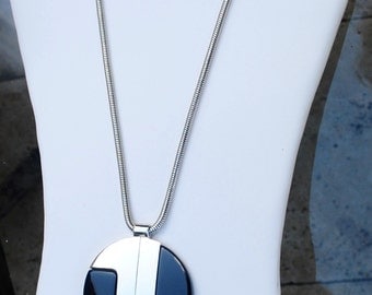 Vintage Unsigned Lanvin Pendant Runway Necklace Free Shipping