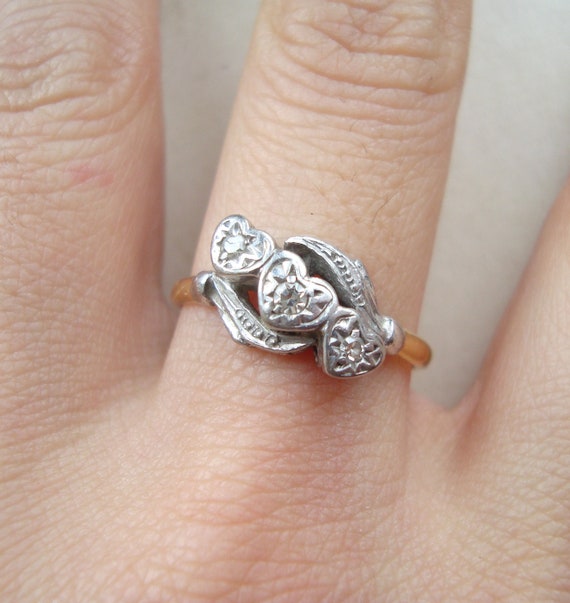 Antique Engagement Ring Vintage Diamond Hearts Ring 18k Gold