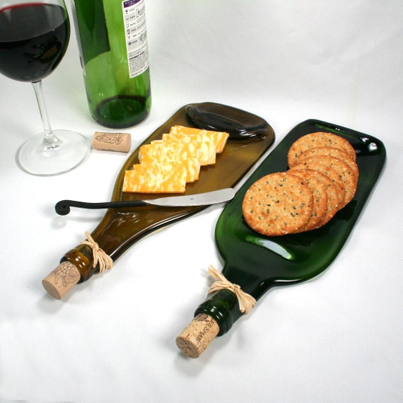 Green Wine Bottle Flat Serving Tray with Cork and Raffia