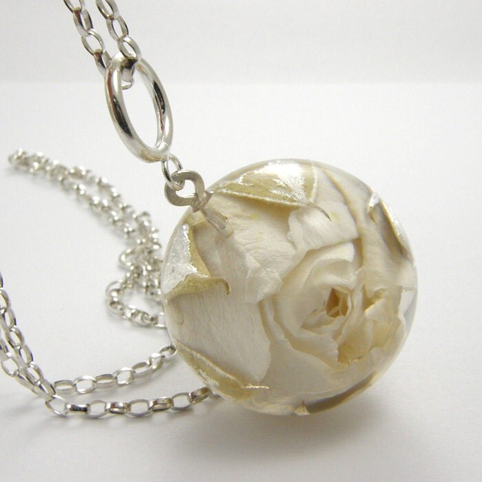 Rose Resin Necklace Floral Resin Pendant