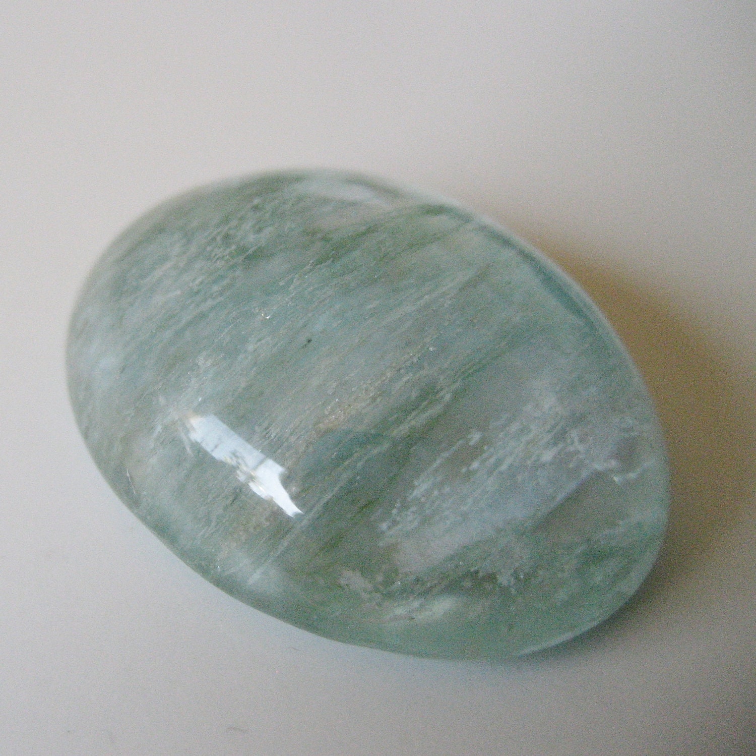 Green Moss Quartz Oval Cabochon 36.15 cts 21x28 X109