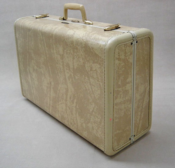 cleaning vintage samsonite luggage