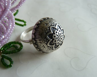 Antique Silver BIG Dome Metal Ring, Metal Button, Chic, Bold, Vintage Inspired Metal Button Ring