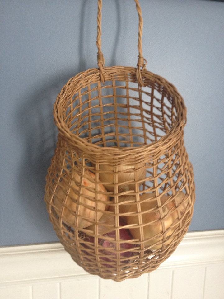 FREE SHIPPING Onion basket gift storage onion storage