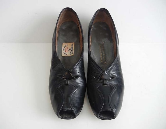 1930s shoes / Depression Era Vintage 30's by Planetclairevintage