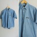 vintage men's '80s/'90s blue LIGHT WASH DENIM short sleeve button-up shirt. size l.