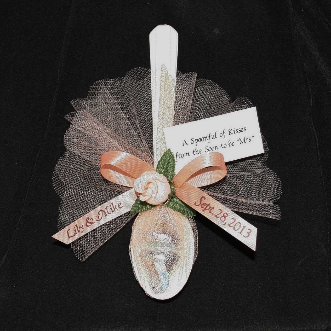 personalized-favors-spoonful-of-kisses-for