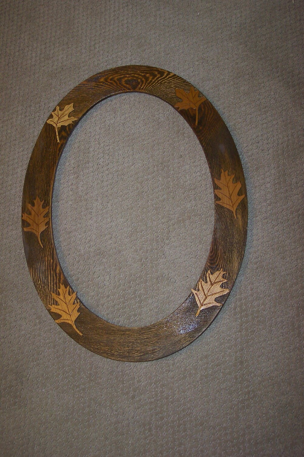 Picture Frame Oval Wood with Wooden Oak Leaves No Glass