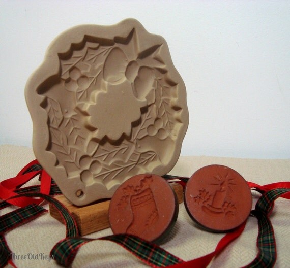 Clay Cookie Mold Wreath Brown Bag w 2 Rycraft Stamps Christmas