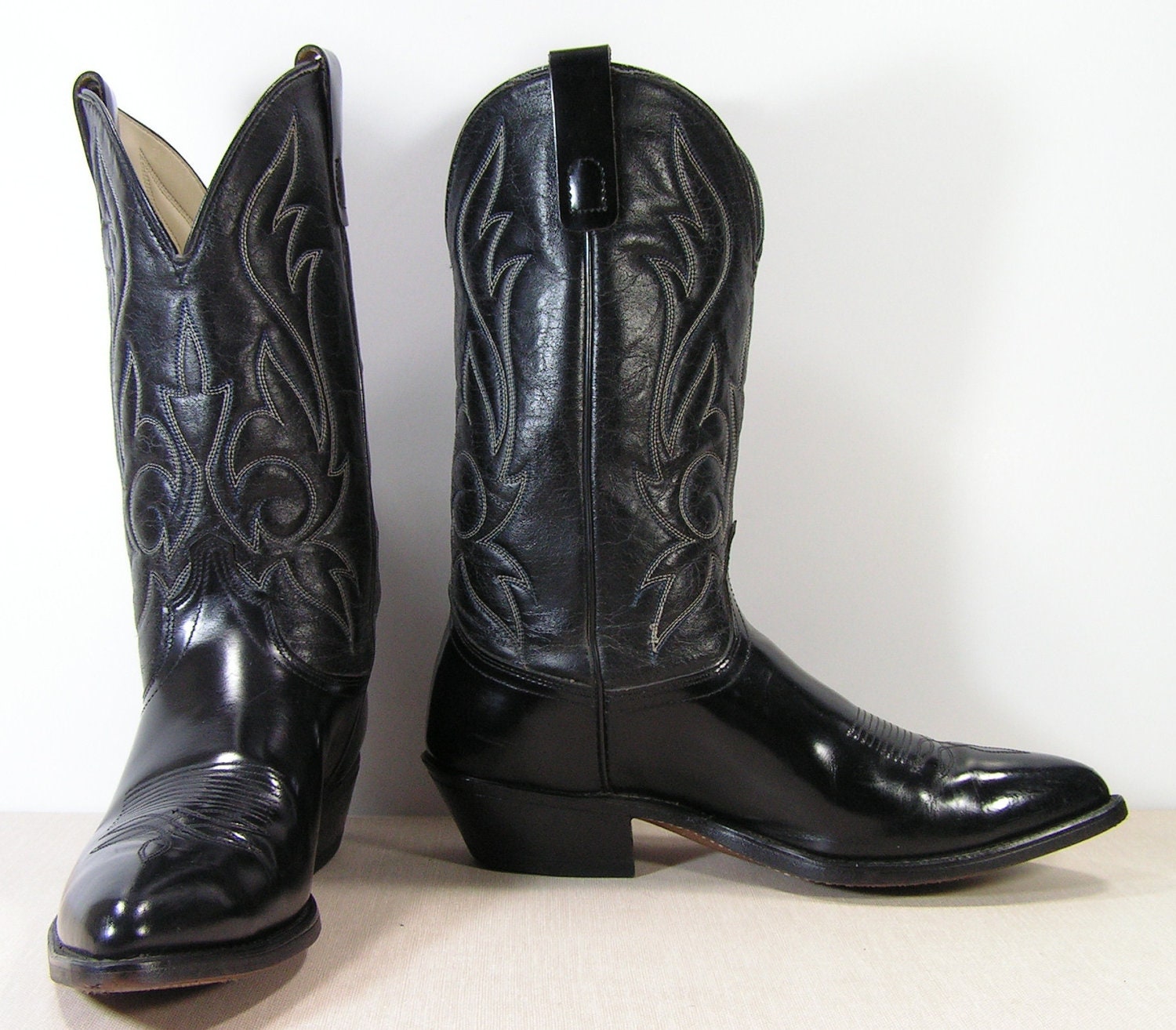 black cowboy boots mens 9.5 EE wide western vintage leather