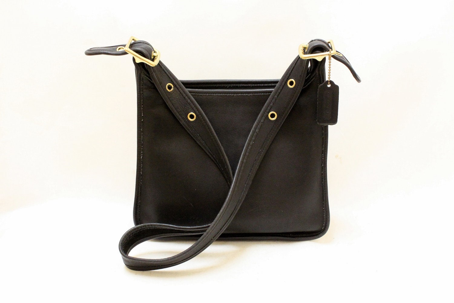 Vintage Coach Black Color Leather Purse // Shoulder Bag //9966