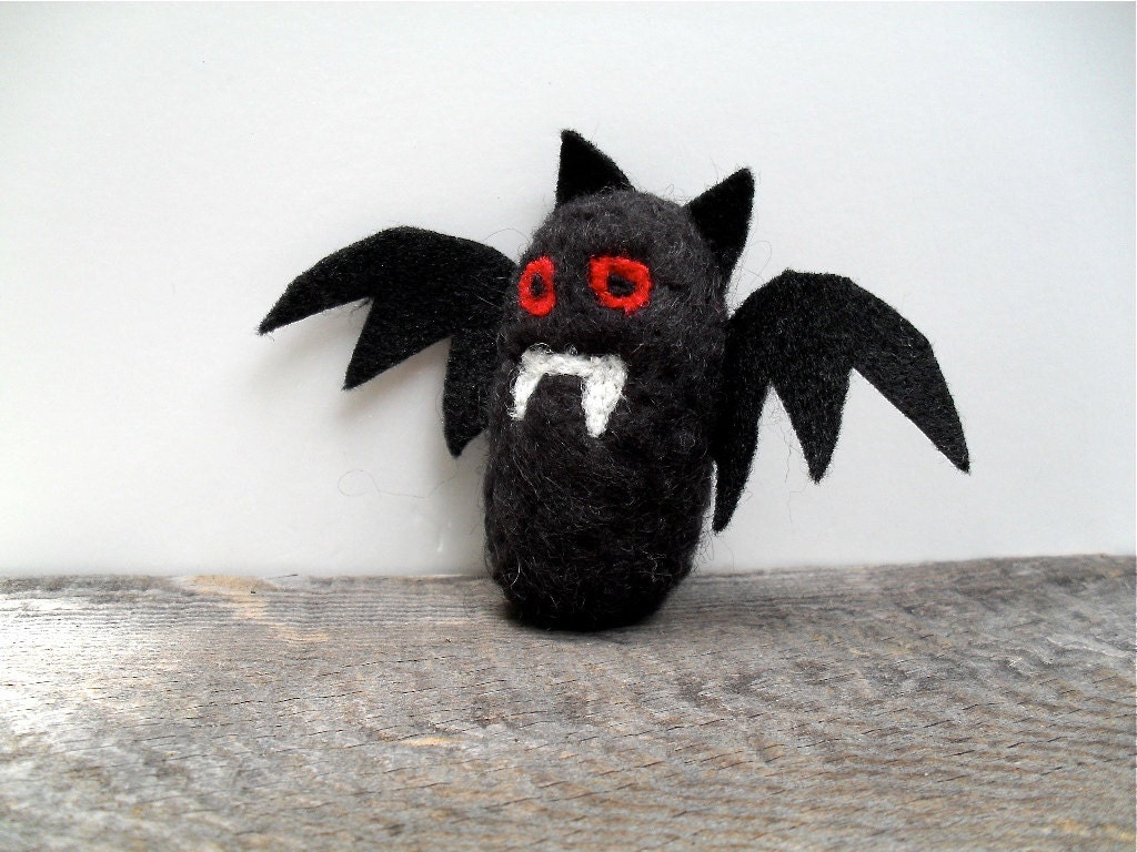 bat cat toy