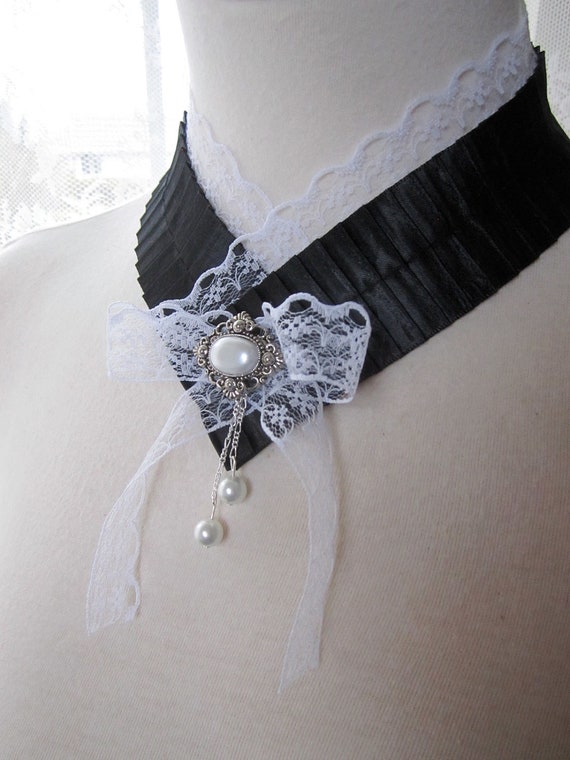 Victorian Lace Choker Gothic lolita accessories Ruffled Fabric