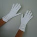1950s gloves / 50s white gloves / White Wedding gloves