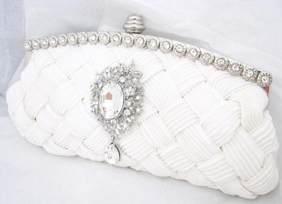 amazon white clutch