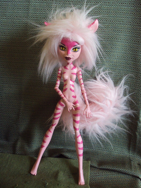 monster high dolls black cat