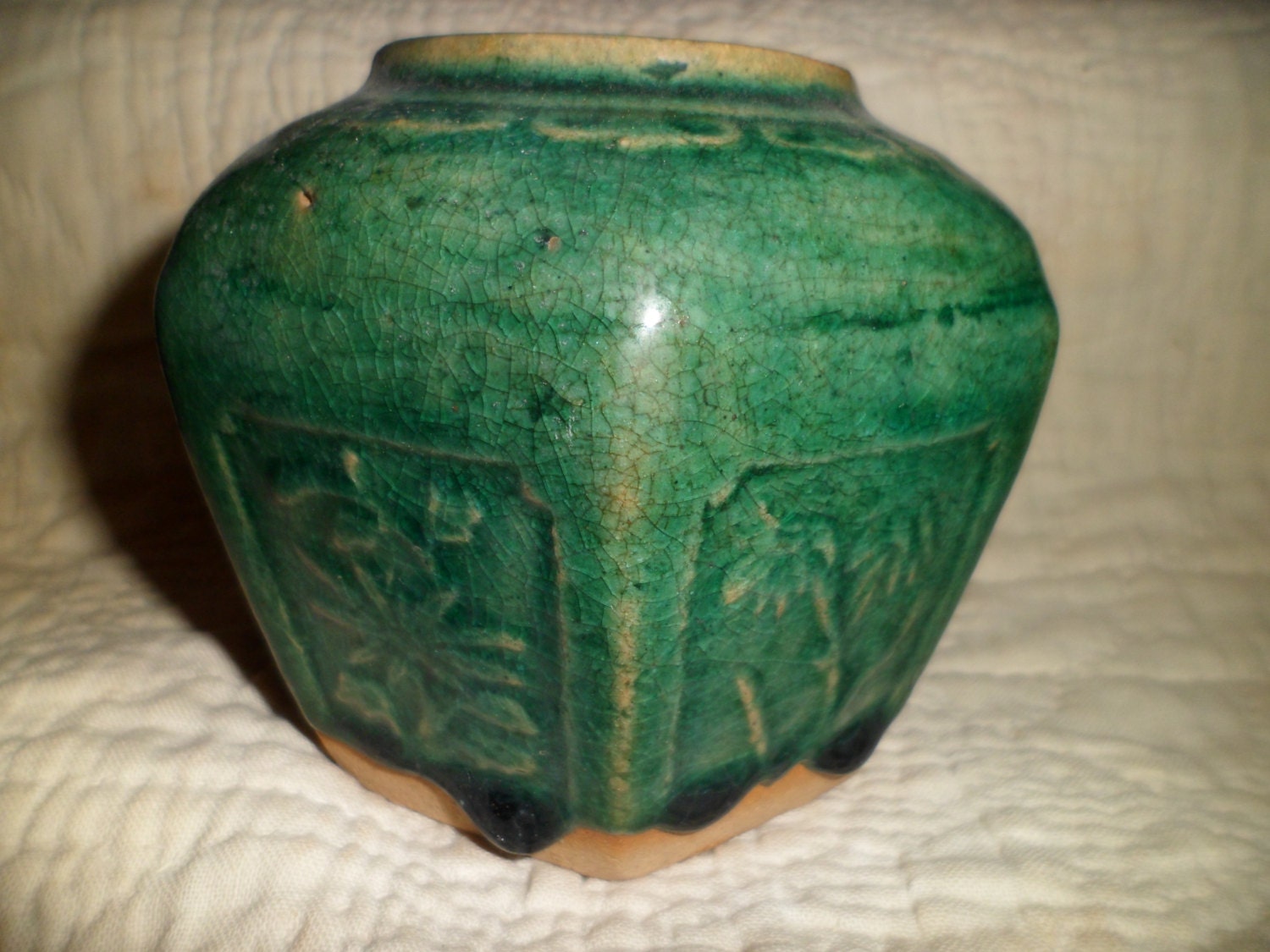 Antique Chinese Pottery Shiwan Jade Green Glazed Ginger Spice
