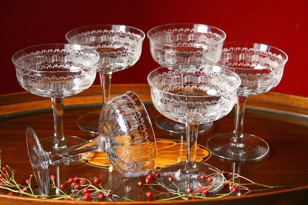 vintage champagne glasses six coupe champagne glasses