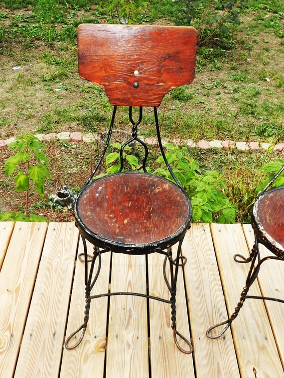Vintage / Antique Ice Cream Parlor Chair
