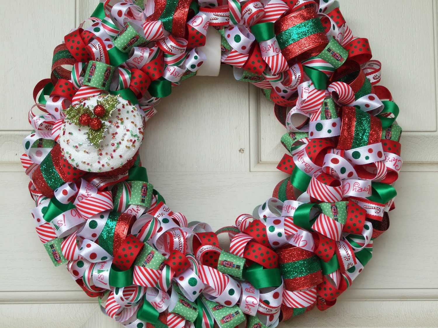 Cupcake Christmas Wreath Ribbon Wreath Holiday Wreath Home Decor Door Wreath Holiday Decor