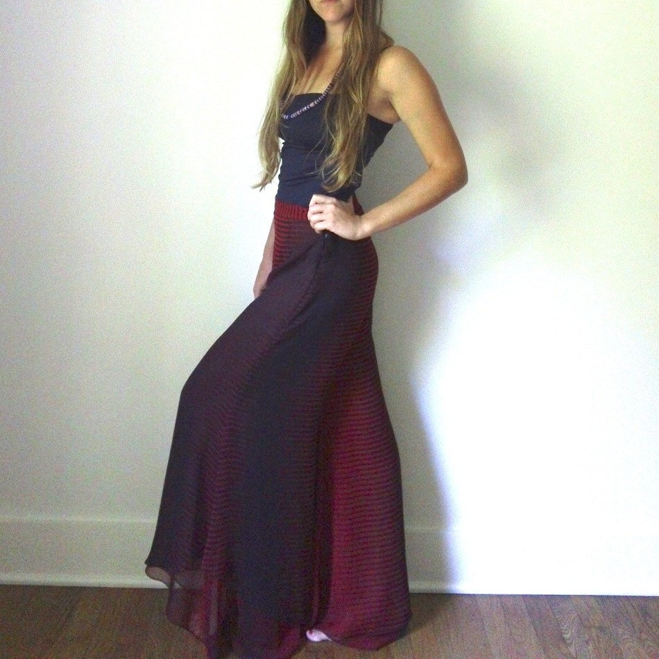 Black Red Ombre Palazzo Pants // High Waist Wide by JACKNBOOTS