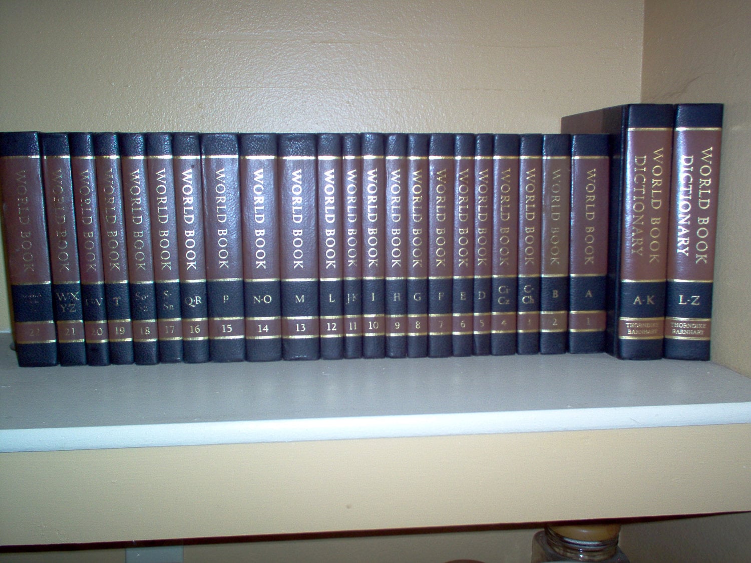 Vtg 1976 Complete World Book Encyclopedia Set 24 by ... from img1.etsystati...