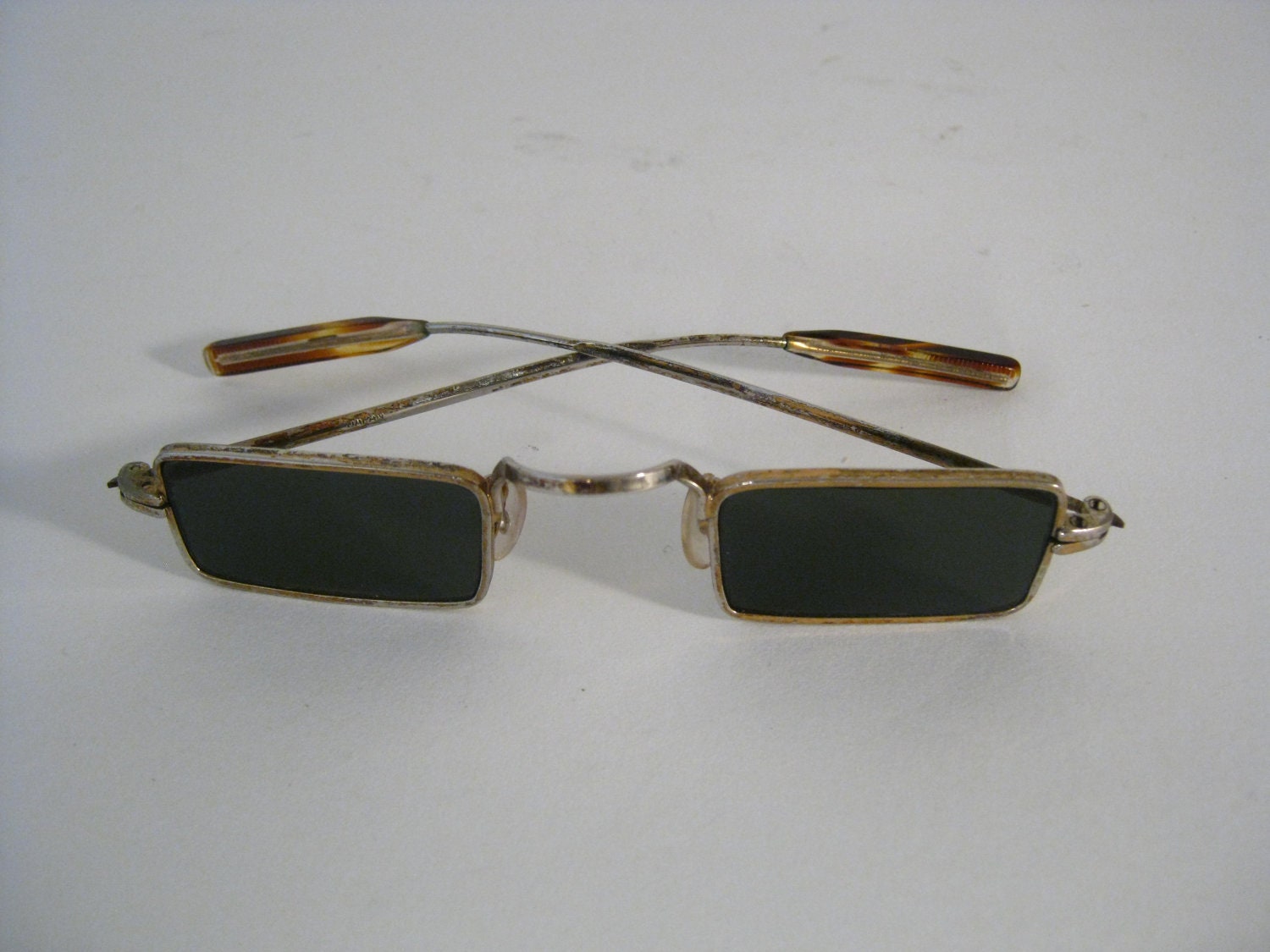 Mod Rock Star Hippie Sunglasses Vintage 1970s Rectangle 