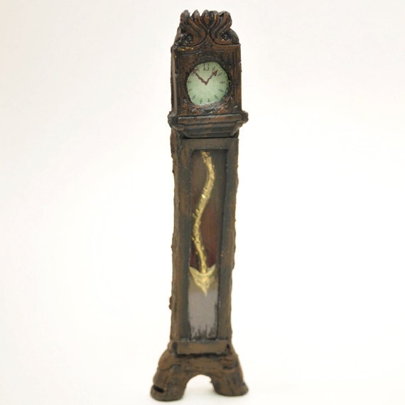 13 Hour Grandfather Clock Haunted Mansion one-inch scale