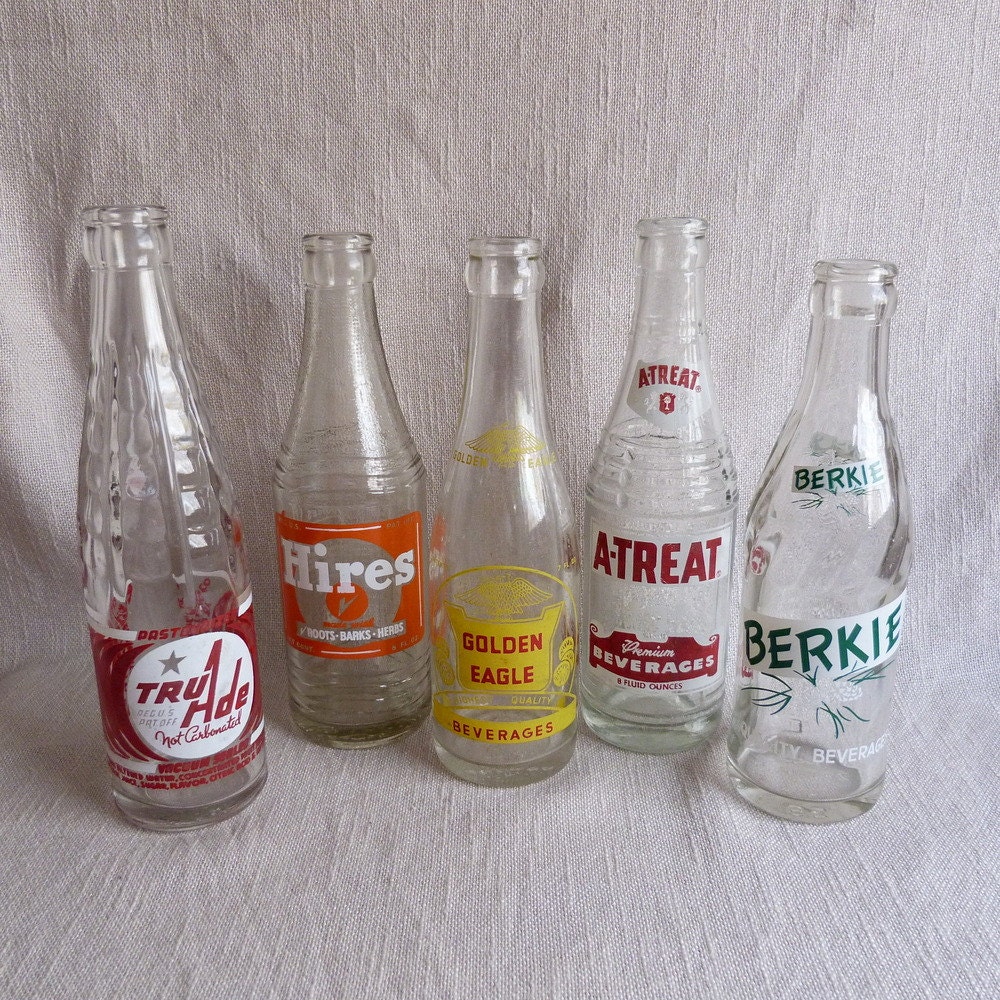 Vintage Soda Soft Drink Bottles Lot of 5 TruAde Hires