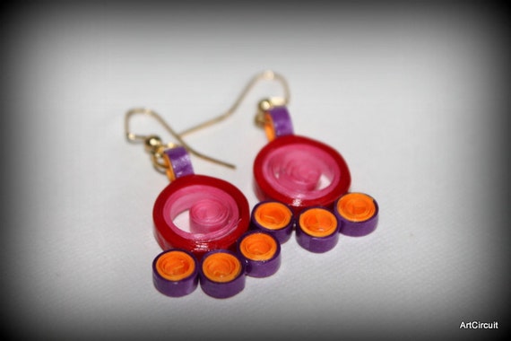 Paper quilled zumka earrings