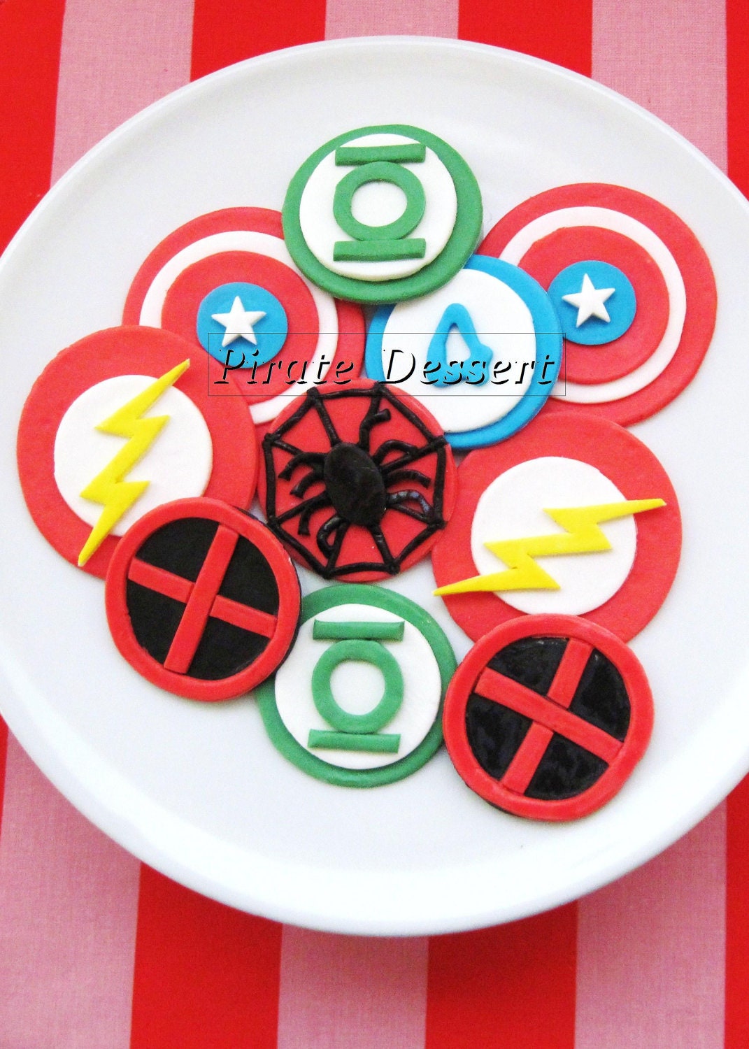 Edible SUPERHERO Cupcake Toppers Set Iconic by PirateDessert