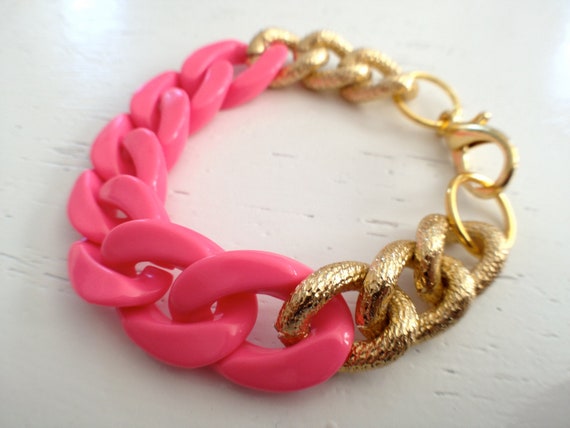 Items similar to Hot Pink Chain Bracelet on Etsy