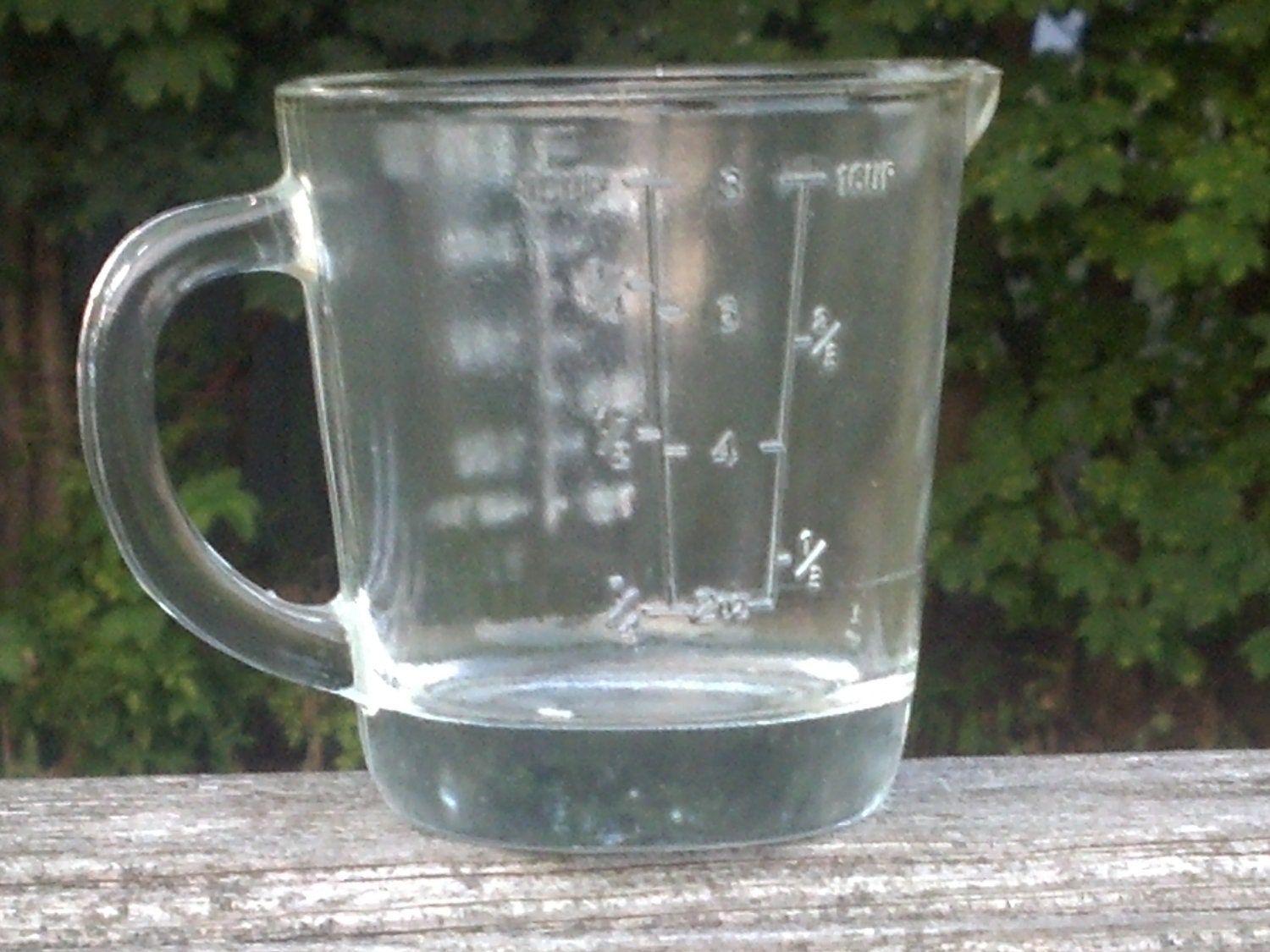Measuring Cup 8 Oz Raised Numbers