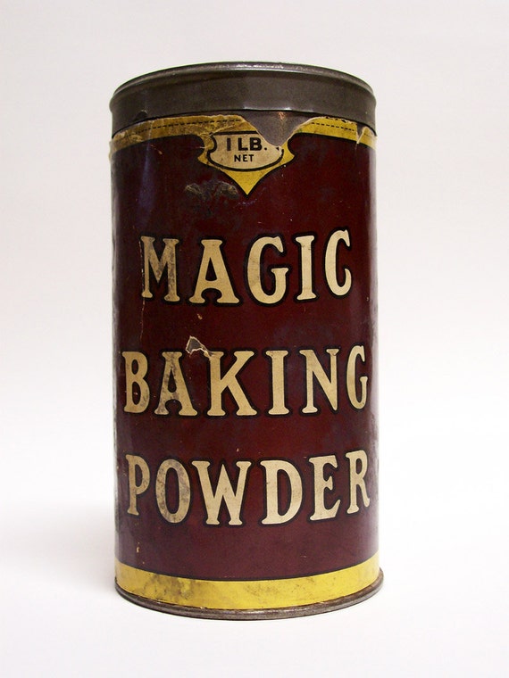 Vintage Magic Baking Powder Tin
