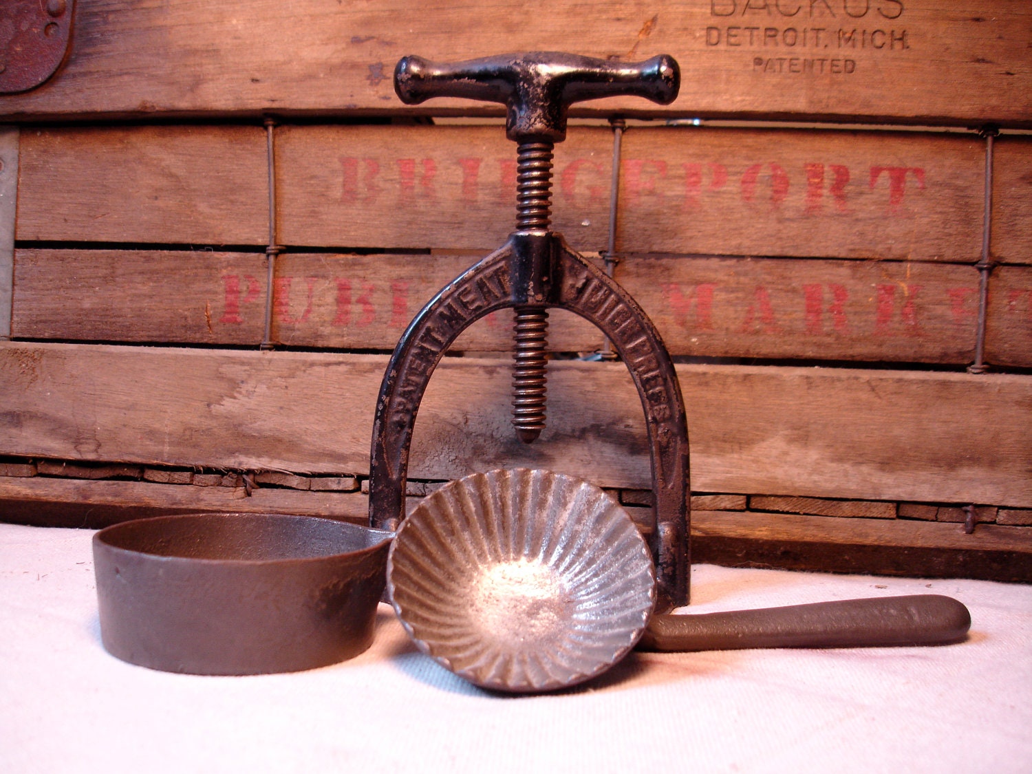 Osborne Meat Juice Press Patent 1884 Cast Iron Antique