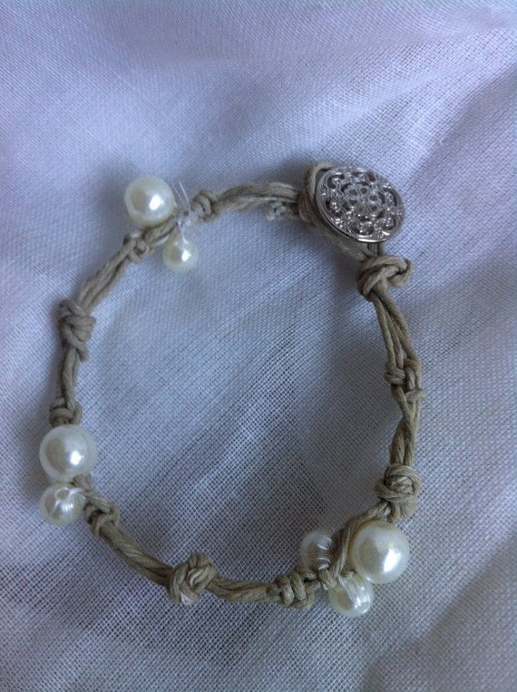 Items similar to Hemp and Pearl Bracelet on Etsy