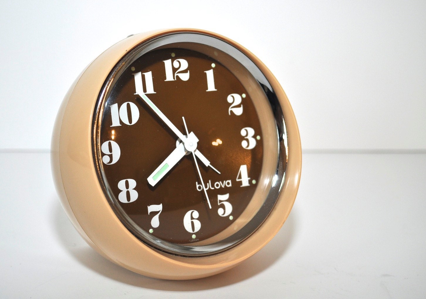 Vintage Bulova Alarm Clock Wind Up So Cool