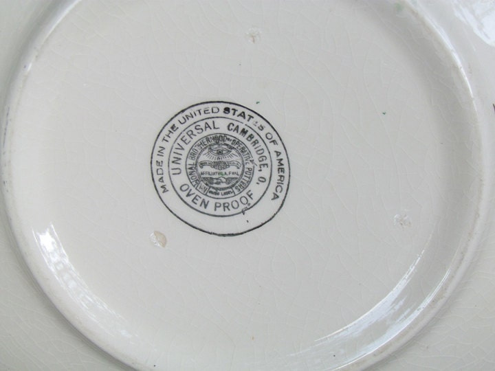 Vintage Universal Cambridge Oven Proof Bowl with Lid